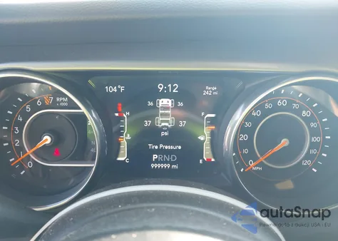 2018 Jeep Wrangler Unlimited Sport S 4X4 z USA, uszkodzony, nr VIN 1C4HJXDG1JW160371